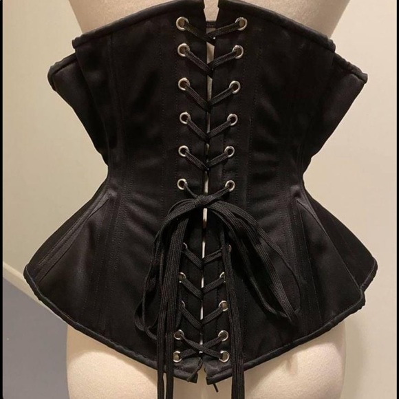 What Katie Did Vamp Extreme Corset - NWOT - Picture 4 of 6